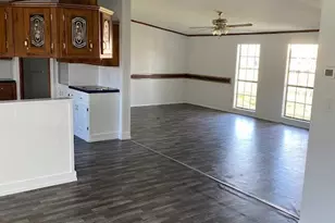 76 College, Placedo, TX 77977 - Photo 18