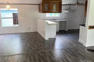 76 College, Placedo, TX 77977 - Photo 4