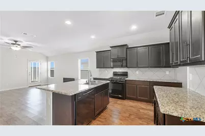 2574 McCrae, New Braunfels, TX 78130 - Photo 34