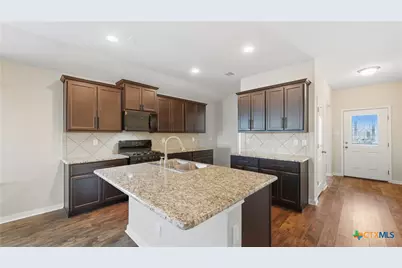 2574 McCrae, New Braunfels, TX 78130 - Photo 32