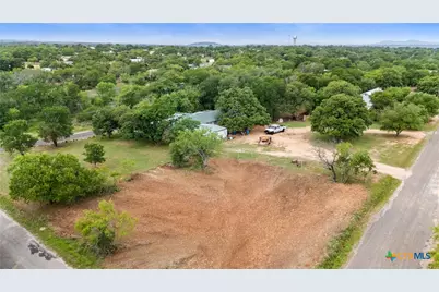 338 E Stonecastle Drive, Granite Shoals, TX 78654 - Photo 8