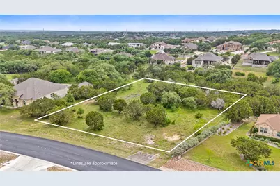 2542 Black Bear Drive, New Braunfels, TX 78132 - Photo 2