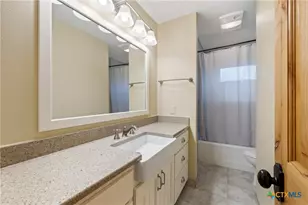 778 Co Rd 123, Edna, TX 77957 - Photo 20