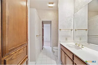 640 Woodlake Drive, Mcqueeney, TX 78123 - Photo 34