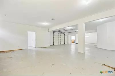 640 Woodlake Drive, Mcqueeney, TX 78123 - Photo 36