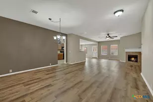 15619 Hastings Park, Schertz, TX 78154 - Photo 6