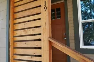 1017/1019 Haynes St, San Marcos, TX 78666 - Photo 2