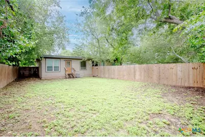 1017/1019 Haynes Street #7, San Marcos, TX 78666 - Photo 24