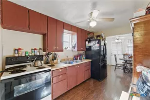 556 Gode Ln, New Braunfels, TX 78130 - Photo 20