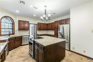 50 Spur Dr, Belton, TX 76513 - Photo 6