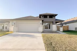 114 Raindance Ct, Victoria, TX 77904 - Photo 1