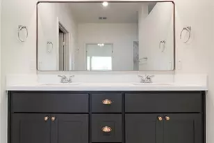 114 Raindance Ct, Victoria, TX 77904 - Photo 18