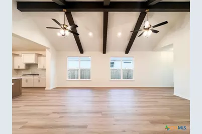 114 Raindance Court, Victoria, TX 77904 - Photo 10