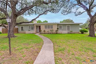 451 Burges St, Seguin, TX 78155 - Photo 1
