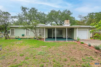 451 Burges Street, Seguin, TX 78155 - Photo 6