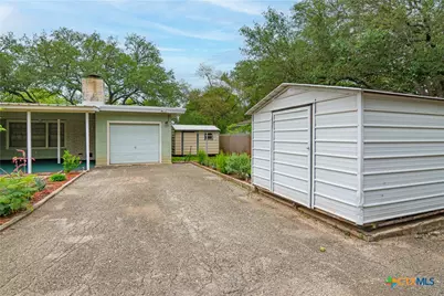 451 Burges Street, Seguin, TX 78155 - Photo 4