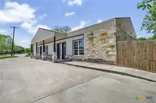 504 S 1st St, Copperas Cove, TX 76522 - Photo 2