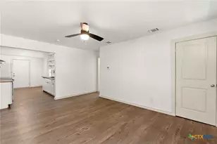 1101/1103 Haynes St, San Marcos, TX 78666 - Photo 6