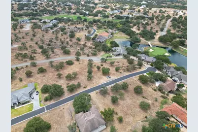 109 Comanche Agate, Horseshoe Bay, TX 78657 - Photo 4