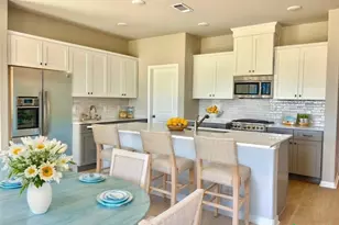 607 W Bayshore Dr, Palacios, TX 77465 - Photo 16