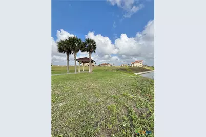 287 W Lago Loop Road, Port O'Connor, TX 77982 - Photo 10
