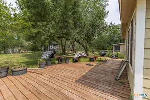 216 Prospect St, Seguin, TX 78155 - Photo 22