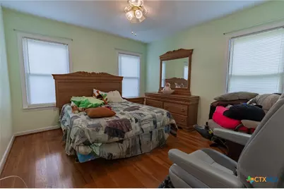 216 Prospect Street, Seguin, TX 78155 - Photo 16