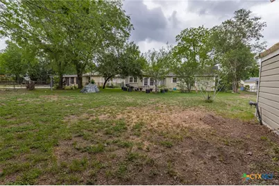 216 Prospect Street, Seguin, TX 78155 - Photo 18