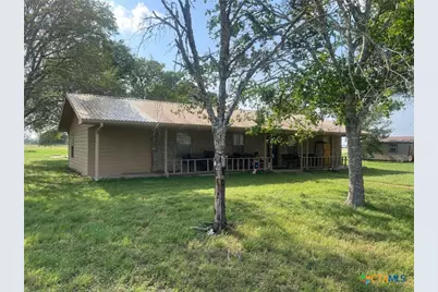 437 Cr 360 Road, Shiner, TX 77984 - Photo 1