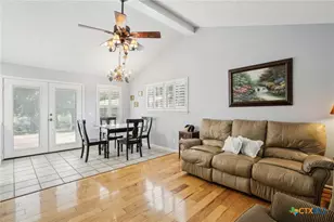 1890 Ponderosa Dr, New Braunfels, TX 78132 - Photo 8