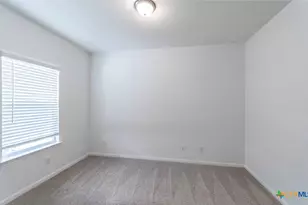 1236 Sweden, Seguin, TX 78155 - Photo 4