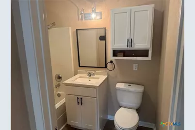 1315 S 51st Street, Temple, TX 76504 - Photo 10