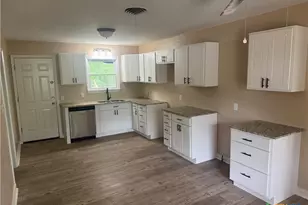 1315 S 51st St, Temple, TX 76504 - Photo 14