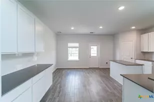 1216 Sweden, Seguin, TX 78155 - Photo 8