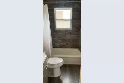 704 E Ave N, Temple, TX 76504 - Photo 12