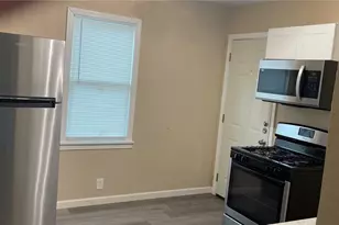 704 E Ave N, Temple, TX 76504 - Photo 6