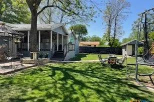 304 Oak Plaza, Austin, TX 78753 - Photo 2