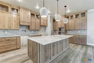 6919 Cherry Laurel, Salado, TX 76571 - Photo 6