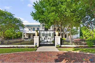 999 Schwarzlose Road, New Braunfels, TX 78130 - Photo 1