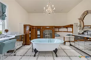 999 Schwarzlose Rd, New Braunfels, TX 78130 - Photo 20