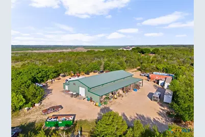 999 Schwarzlose Road, New Braunfels, TX 78130 - Photo 48