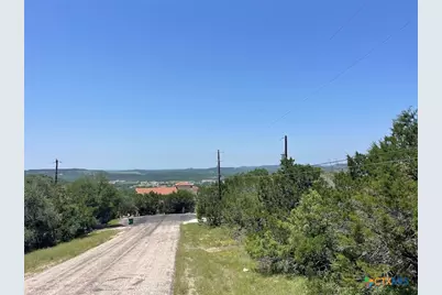 1078 Summit Ridge Drive, New Braunfels, TX 78132 - Photo 4