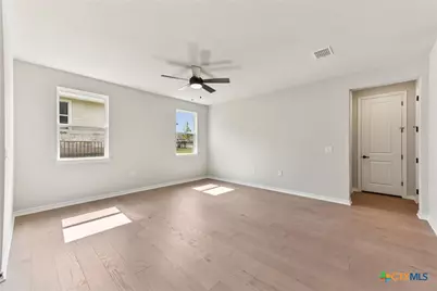 127 Antoinette Way, San Marcos, TX 78666 - Photo 4
