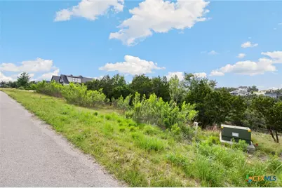 1977 Pinotage, New Braunfels, TX 78132 - Photo 10