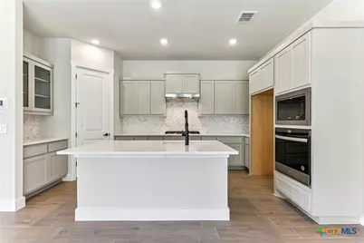 1628 Dancing Oak Lane, San Marcos, TX 78666 - Photo 6