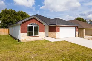 2119 Blackhawk Loop, Belton, TX 76513 - Photo 2