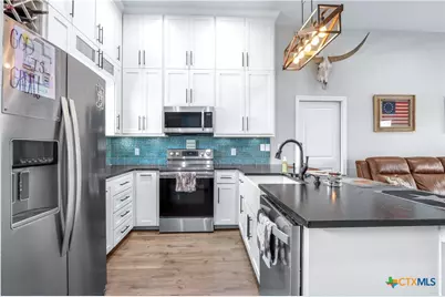 145 Navarro Crossing, Seguin, TX 78155 - Photo 4