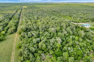 000 San Antonio River Rd, Victoria, TX 77905 - Photo 22