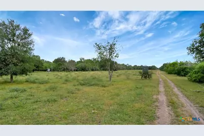 000 San Antonio River Road, Victoria, TX 77905 - Photo 30