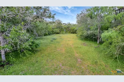000 San Antonio River Road, Victoria, TX 77905 - Photo 28